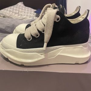 Rick Owens abstract jumbo lace size 44